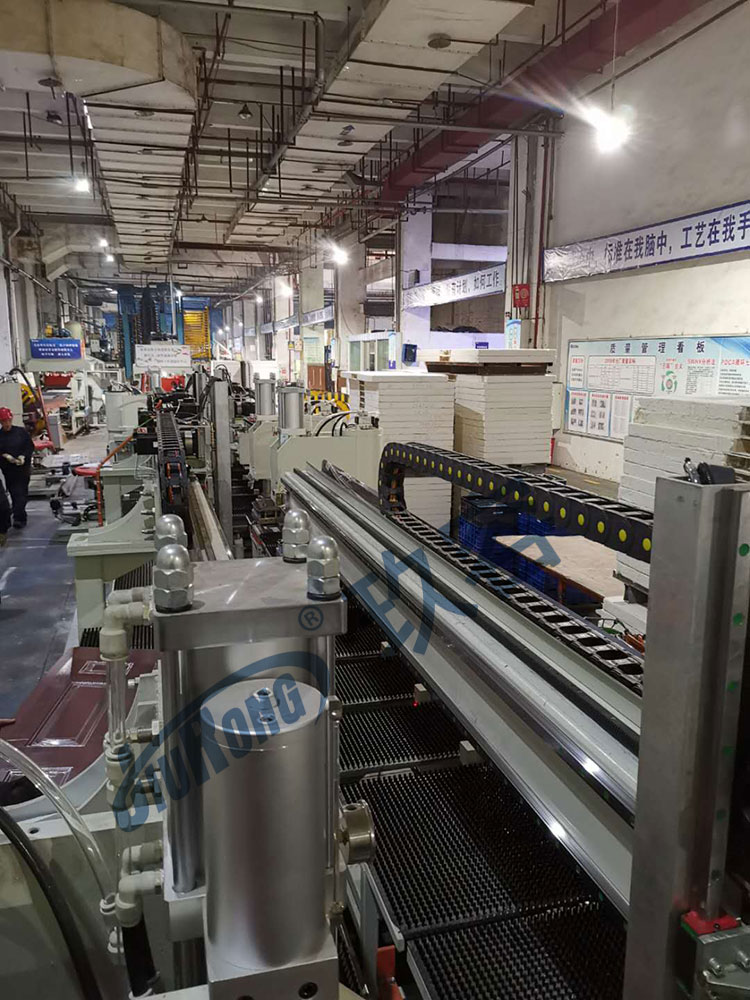 快速型增壓缸在建材加工設(shè)備中的應(yīng)用